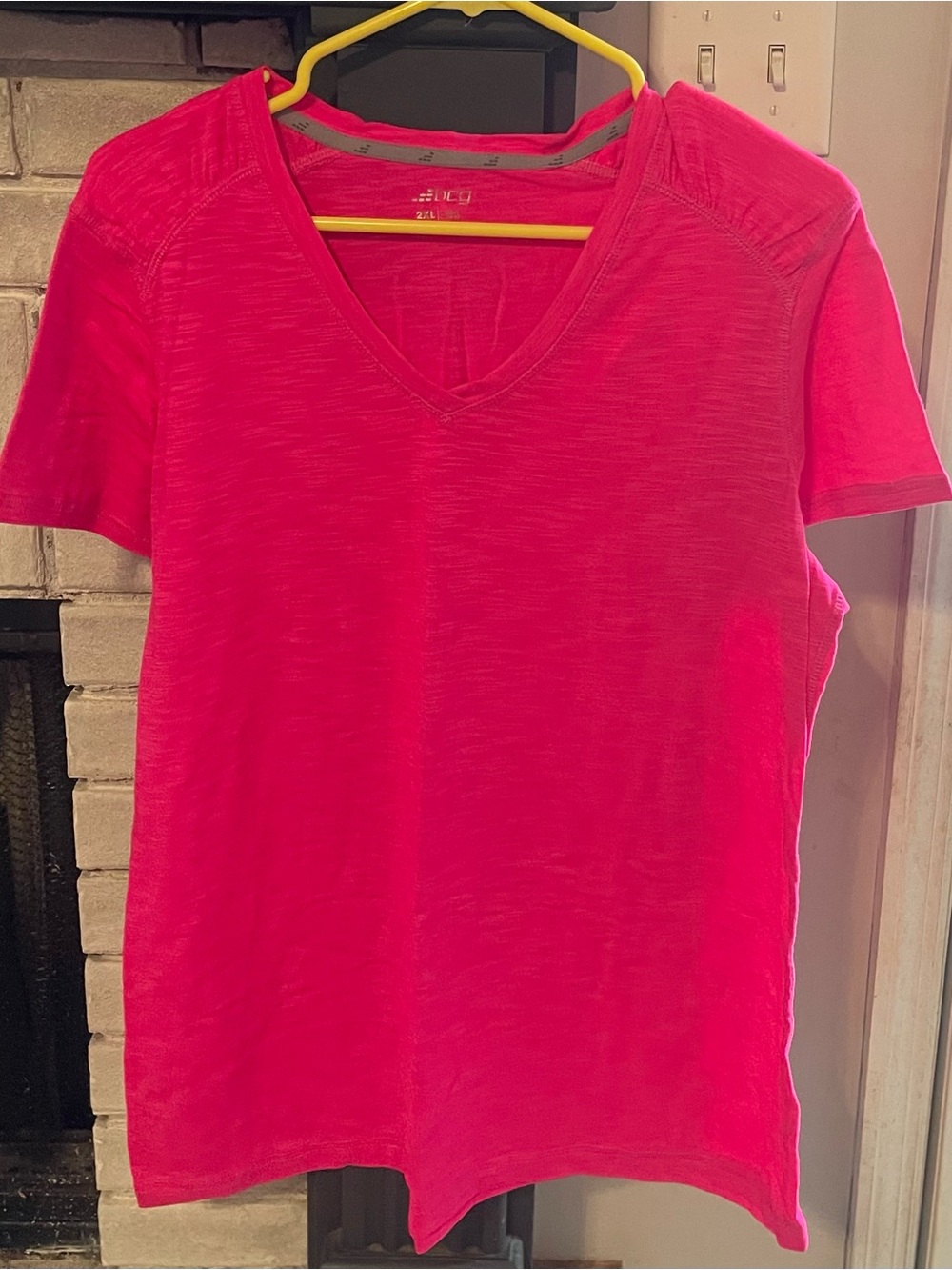 Women’s Short Sleeve Tee - Bright Pink 2X